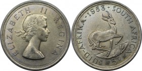 Weltmünzen und Medaillen, Südafrika / South Africa. Elizabeth II. 5 Shillings 1953, Silber. 0.45 OZ. KM 52. Vorzüglich-Stempelglanz