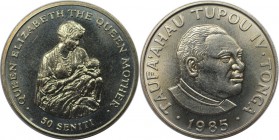 Weltmünzen und Medaillen, Tonga. 85. Jahrestag - Geburt der Königin Mutter / Königin Mutter mit Baby. 50 Seniti 1985, Kupfer-Nickel. KM 101. Stempelgl...