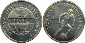 Weltmünzen und Medaillen, Türkei / Turkey. Fußball WM Spanien. 100 Lira 1982, Kupfer-Nickel. KM 951. Stempelglanz