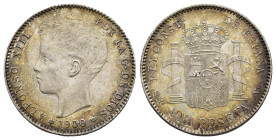 ALFONSO XIII. Peseta. 1900*19-00 Madrid. SMV. AR 5 g. 23 mm. VII-156; AC-59. Bonita pátina. B.O. EBC/EBC+.