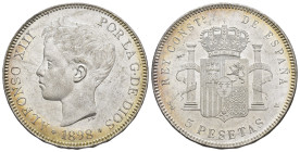 ALFONSO XIII. 5 pesetas. 1898*18-98 Madrid. SGV. AR 25,1 g. 37,2 mm. VII-190; AC-109. Pequeñas marcas. B.O. EBC/EBC+.
