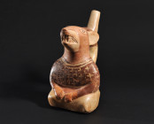 ARQUEOLOGÍA. PREHISPÁNICO. Cultura Moche. Huaco en forma de venado antropomorfo con asa estribo (400-800). Cerámica. Altura 21,5 cm. Adjunta certifica...