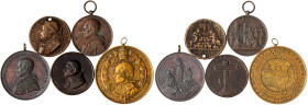 Italien-Kirchenstaat
Lots
5 versch. Bronzemedaillen (teils gegossen), Päpste Pius I., Paul II. (gelocht), Leo XIII. (2 versch., beide tragbar), Pius...