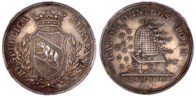 Schweiz-Bern
Silberne Prämienmedaille o.J. Gekröntes Wappen auf Lorbeerzweigen/Bienenkorb. 34 mm; 14,68 g. vorzüglich, kl. Randfehler, schöne Patina....