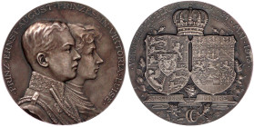 Braunschweig-Wolfenbüttel
Ernst August, 1913-1918
Silbermedaille v. Placht 1913. Vermählung mit Viktoria Luise von Preußen. Beider Brb. n.r./Krone ü...