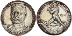 Erster Weltkrieg
Silbermedaille 1914, auf die Befreiung Ostpreußens. Hindenburg/Kampf mit dem Bären. 33 mm, 18,01 g. gutes vorzüglich. Zetzmann 4030....