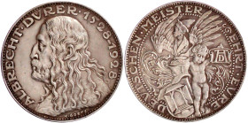 Medailleure
Goetz, Karl
Silbermedaille 1928 auf den 400. Todestag von Albrecht Dürer. 36 mm, 24,69 g. vorzüglich/Stempelglanz, mattiert. Kienast 388...
