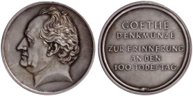 Medailleure
Hörnlein, Friedrich Wilhelm *1873, +1945
Silbermedaille o.J.(1932). Goethe Denkmünze zur Erinnerung an den 100. Todestag. 36 mm; 18,41 g...