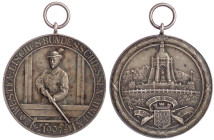 Schützenmedaillen
Minden
Tragbare Silbermedaille 1907 von Lauer, Nürnberg. 20. westfäl. Bundesschiessen Minden. Schütze am Schießstand/Ansicht des K...