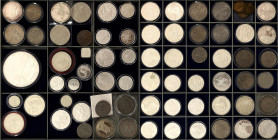Ausland
Europa
Sammlung ECU-Prägungen. Niederlande, Gibraltar, Spanien, etc. 71 Stück, viel Silber. U.a. Spanien 25 Ecu 1992 (168,37 g.), Niederland...
