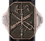Deutschland
Drittes Reich, 1933-1945
Fingerring eines Angehörigen der Legion Condor, innen graviert O.B. ESPANA 1938. 10,26 g. vorzüglich, selten
