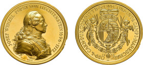 Goldmedaille (95,15g, 50mm) 1972, von Haas, Vaduz, auf den 200. Todestag von Josef Wenzel, Fürst von Liechtenstein 1748-1772. Av: Brustbild nach recht...