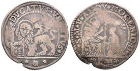 Italien Venedig, Alvise Contarini 1676-1684, Ducato o. J. P.M. 21,64 g. Dav. 4274. Schrötlingsfehler, fast sehr schön