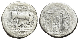 Illyria, Dyrrhachion, c. 250-200 BC. AR Drachm (16mm, 3g, 1h). Meniskos and Kallonos, magistrates. Cow standing r., looking back at suckling calf stan...