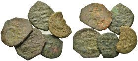 Lot of 5 Æ Byzantine coins, to be catalogued. Lot sold as is, no return.