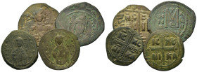 Lot of 4 Æ Byzantine coins, to be catalogued. Lot sold as is, no return.