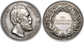 Anhalt/-Dessau. 
Friedrich I. 1871-1904. Silbermedaille o.J. (v. Loos) FÜR VORZÜGLICHE LEISTUNGEN. Mann&nbsp;985. kl. Rf. 42,7&nbsp;mm, 28,90&nbsp;g....