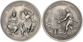 Augsburg, Stadt. 
Silbermedaille o.J. auf die Kindererziehung, Stempel nach Vorbild P.H. Müller, die Krone über dem Rebstock fehlt. Forster&nbsp;885....