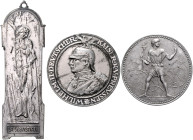 Bayern-Münchener Medailleure. 
Maximilian Dasio. 
Lot von 3 Stücken: Versilberte Plakette 1905 St. Sebastian (m. Öse, 20x63mm 11,71g), Weißmetallmed...
