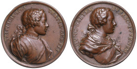 Großbritannien. 
James III. Stuart, Thronprätendent +1688 +1766. Bronzemedaille o.J. (v. Hamerani) auf seine Söhne, Prinz Charles und Prinz Henry. Ei...