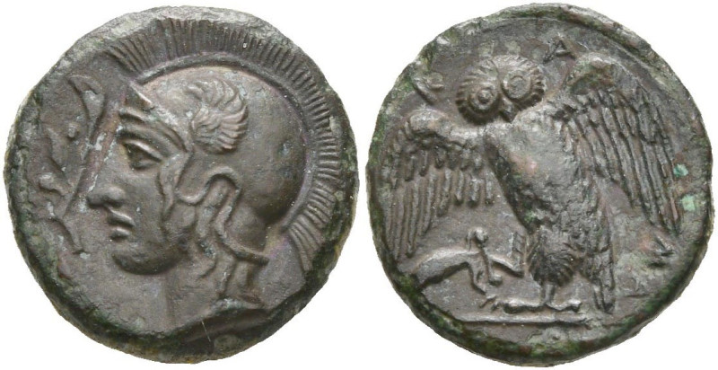 SICILE, CAMARINA, AE tetras, 413-405 av. J.-C. D/ T. casquée d'Athéna à g., le c...