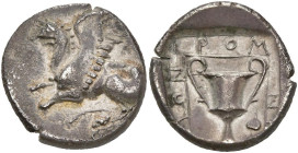 THRACE, ABDERE, AR drachme, 386/5-375 av. J.-C. D/ Griffon sautant à g. Derrière, ABΔ. R/ Canthare et feuille de lierre dans un carré. Autour, IPOM-NH...
