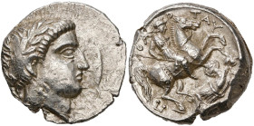 ROYAUME DE PÉONIE, Patraos (340-315), AR tétradrachme. D/ T. l. d'Apollon à d. R/ Π-OA-P-TAY Cavalier coiffé d'un casque avec une haute crête, terrass...