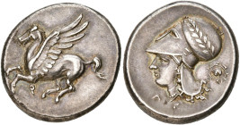CORINTHE, AR statère, 386-307 av. J.-C. D/ Pégase en vol à g. Dessous, . R/ T. casquée d'Athéna à g., le casque lauré. Derrière, aegis dans une couro...