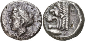 MYSIE, CYZIQUE, AR tétradrachme, vers 350 av. J.-C. D/ ΣΩTEIPA T. de Koré Soteira à g., cour. d'épis, les cheveux repris dans un sakkos. R/ T. de lion...