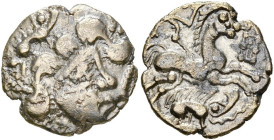 ARMORIQUE, Baiocasses, AV quart de statère d'électrum, 2e-1er s. av. J.-C. Type au sanglier. Classe 1. D/ T. à d., les cheveux disposés en grosses mèc...