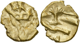 GAULE BELGIQUE, vallée de la Somme, AV quart de statère au bateau. Classe II. Type biface à l'arbre et à la ligne brisée. D/ Motif dit "au bateau". Cr...