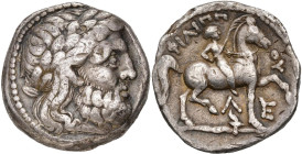 VALAQUIE, AR tétradrachme, début 3e s. av. J.-C. Type à la légende complète. D/ T. l. de Zeus à d. R/ ΦΙΛΙΠ-ΠOV Cavalier chevauchant au pas à d., ten....