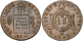 FRANCE, Convention (1792-1795), Cu demi-sol aux balances, 1793 H, an 2, La Rochelle. Refrappe. D/ Table de la Loi entre une grappe et des épis. R/ Val...