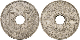 FRANCE, Troisième République (1871-1940), Maillechort 5 centimes, 1938. Lindauer. Type avec étoile entre R et F. Gad. 171. Rare. Petites taches. Extre...