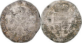 BRABANT, Duché, Philippe IV (1621-1665), AR patagon, 1639, Bruxelles. D/ Croix de Bourgogne sous une couronne, portant le bijou de la Toison d'or. R/ ...