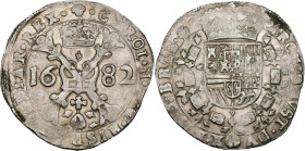 BRABANT, Duché, Charles II (1665-1700), AR patagon, 1682, Bruxelles. D/ Croix de Bourgogne sous une couronne, portant le bijou de la Toison d'or. R/ E...