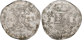 FRANCHE-COMTÉ, Philippe IV (1621-1665), AR patagon, 1623, Dole. Différent: rosace. D/ Croix de Bourgogne sous une couronne, portant le bijou de la Toi...