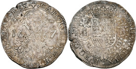 VLAANDEREN, Graafschap, Karel II (1665-1700), AR patagon, 1667, Brugge. Vz/ Gekroond stokkenkruis met een vuurijzer tussen het jaartal en het juweel v...