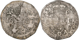 VLAANDEREN, Graafschap, Karel II (1665-1700), AR patagon, 1687, Brugge. Vz/ Gekroond stokkenkruis met een vuurijzer tussen het jaartal en het juweel v...
