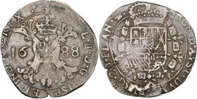 VLAANDEREN, Graafschap, Karel II (1665-1700), AR halve patagon, 1688, Brugge. Vz/ Gekroond stokkenkruis met een vuurijzer tussen het jaartal en het ju...