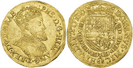BRABANT, Duché, Philippe II (1555-1598), AV réal d'or, s.d. (1558-1560), Maastricht. Au titre de roi d'Angleterre. D/ B. cuir. et couronné à d. R/ Écu...