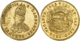 LIÈGE, Principauté, Siège vacant, ducat apocryphe, 1852, C. Jéhotte (Bruxelles). Épreuve en or. D/ B. mitré du saint à g. R/ Armoiries. Dengis A-11. 2...