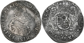 VLAANDEREN, Graafschap, Philips IV (1621-1665), AR dukaton, 1665, Brugge. Tweede type. Vz/ Geharnarst bb. r. Kz/ Gekroond wapenschild gesteund door tw...