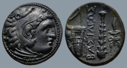 KINGS of MACEDON. Alexander III 'the Great' (336-323 BC). Uncertain mint in Western Asia Minor.
AE Unit 19,4mm 5,7g)
Obv: Head of Herakles right, we...
