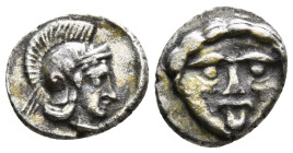 PISIDIA. Selge. Obol (Circa 350-300 BC).
Obv: Helmeted head of Athena right. Rev : Facing gorgoneion. 0,88 g - 10,62 mm
