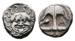 Thrace. Apollonia Pontika, circa 470-435 BC. AR Drachm (Silver, 12.4 mm, 3.15 g.). Facing Gorgoneion with tongue protruding, serpents around. Rev. Upr...