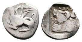 Thrace. Abdera, circa 410-386/5 BC. AR Diobol (Silver, 12.8 mm, 1.37 g.). Kleantides, magistrate. Griffin springing left. Rev. KΛEA – N- (retrograde),...
