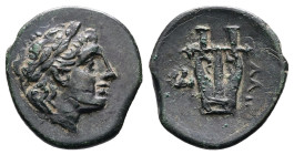 Mysia. Lampsakos, circa 4th – 3rd century BC. AE (Bronze, 19.5 mm, 4.28 g.). Laureate head of Apollo to right. Rev. ΛΑΜ vertical to right, kythara (ly...