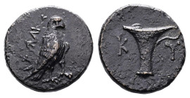 Aeolis. Kyme, circa 300-250 BC. AE (Bronze, 16.5 mm, 4.61 g.). Phylakos, magistrate. ΦYΛAKOΣ, eagle standing to right with closed wings. Rev. K-Y, one...