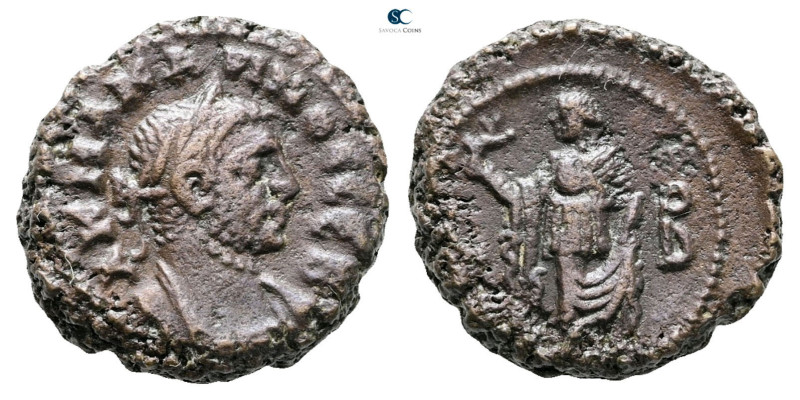 Egypt. Alexandria. Carinus AD 283-285. 
Potin Tetradrachm

20 mm, 7,08 g

...